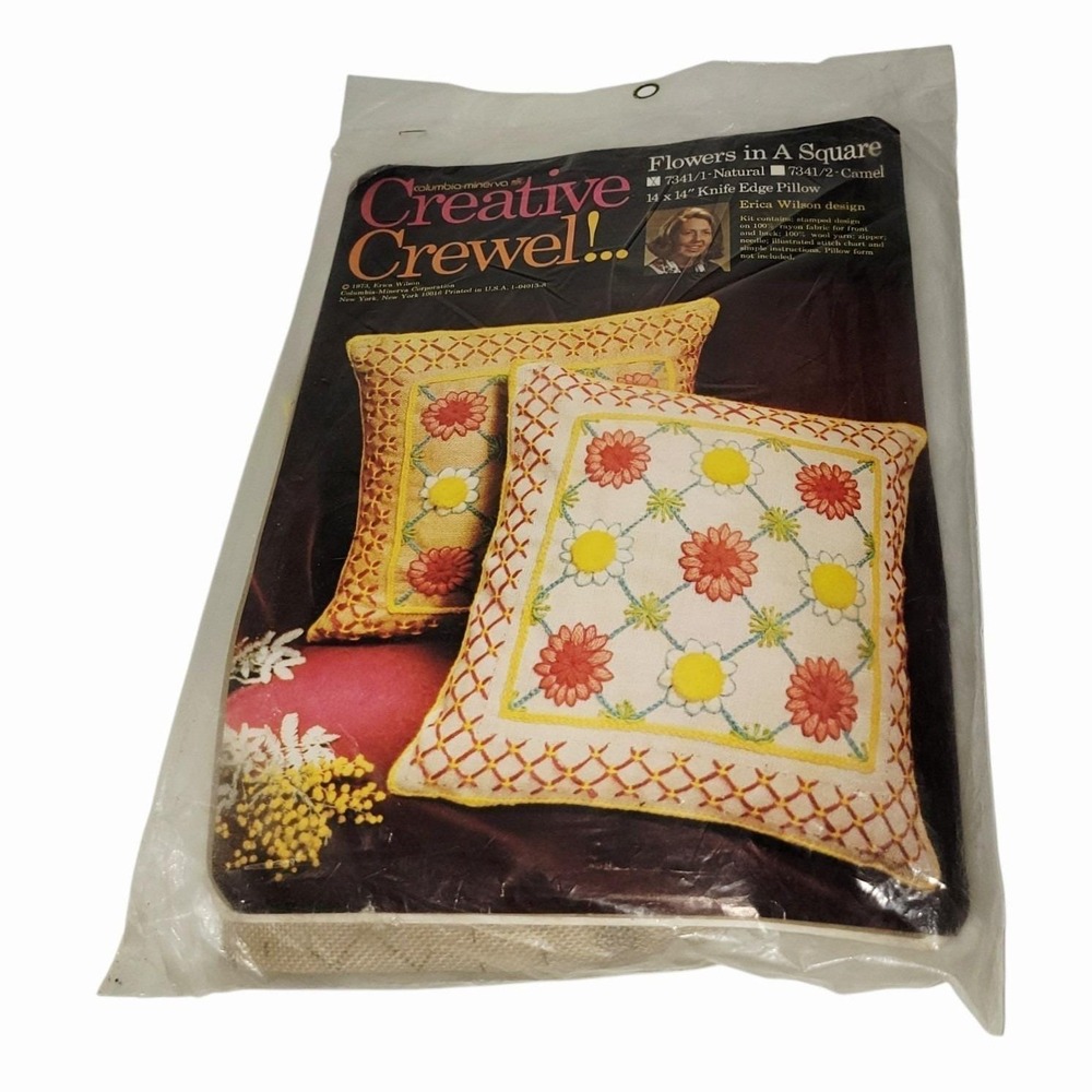 Vintage 1973 Columbia Minerva Creative Crewel Flowers In A Square Pillow Kit